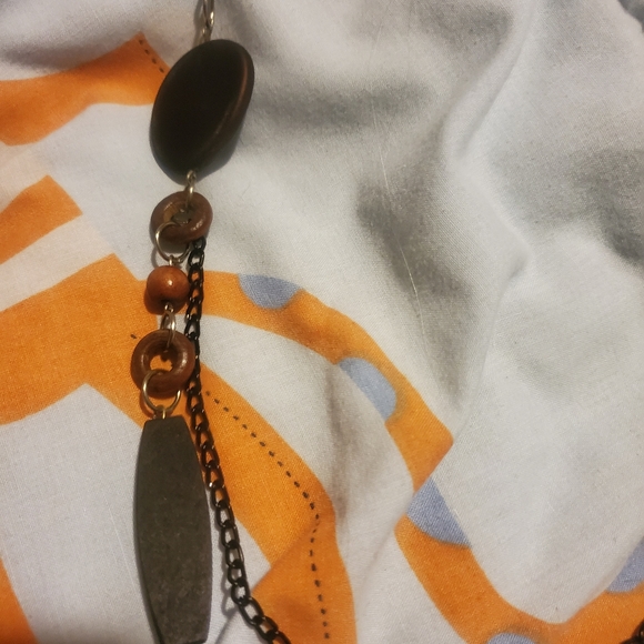 Necklace - Picture 3 of 4